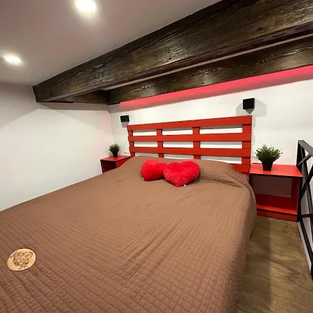 Metropolis On Pekarska 2 *