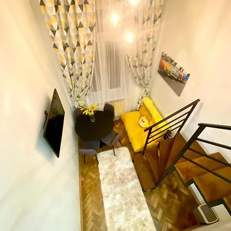 Metropolis On Pekarska 2