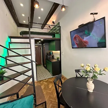 Metropolis On Pekarska 2 *