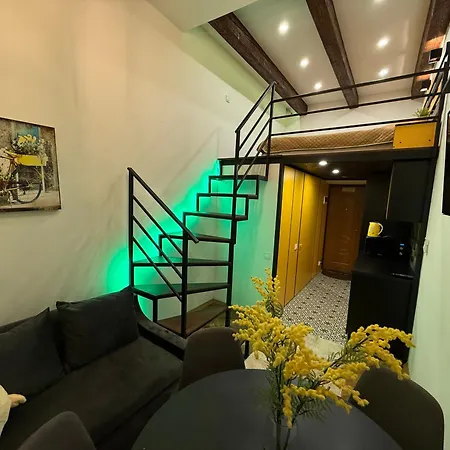 Metropolis On Pekarska 2