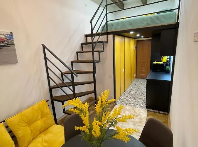 Metropolis On Pekarska 2 * Leópolis