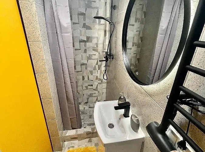 Metropolis On Pekarska 2 Apartment