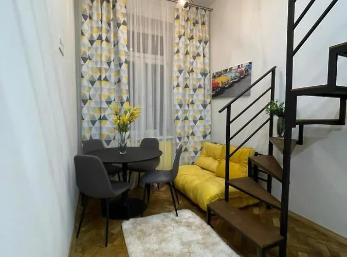 Apartamento Metropolis On Pekarska 2