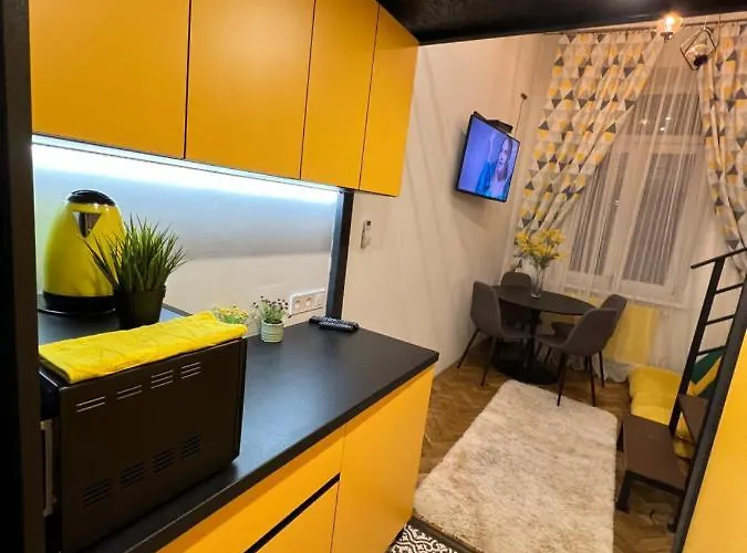 Metropolis On Pekarska 2 Lviv