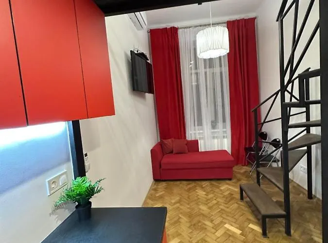 Metropolis On Pekarska 2