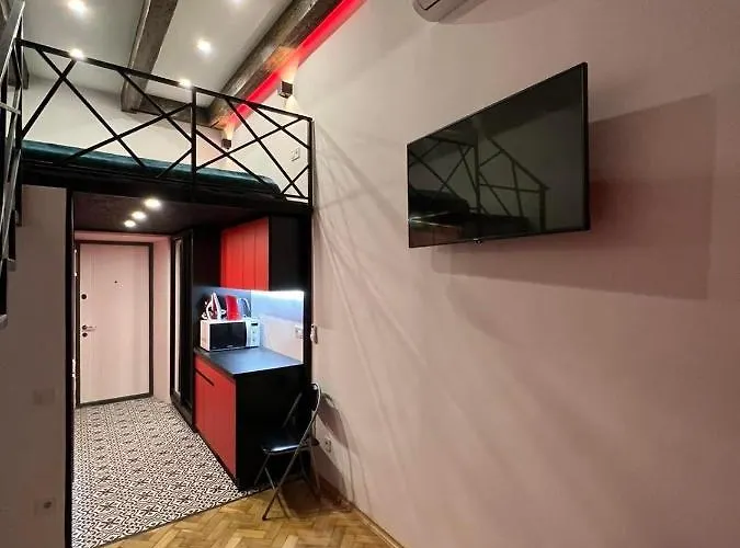 Metropolis On Pekarska 2 Διαμέρισμα *