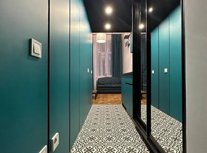 Metropolis On Pekarska 2 * Leópolis