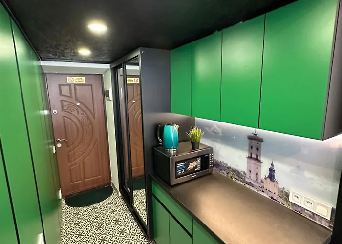 Metropolis On Pekarska 2 *