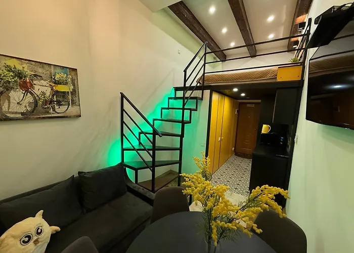 Metropolis On Pekarska 2